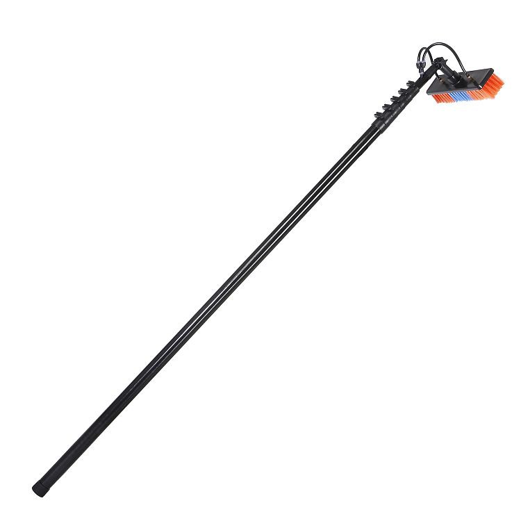 Asta telescopica per la pulizia delle finestre