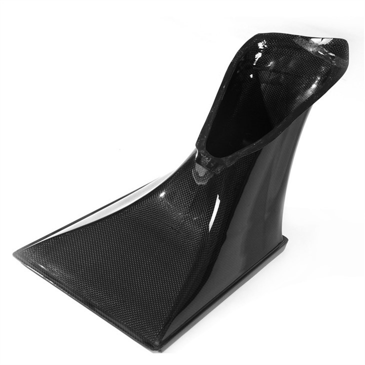 Fabrication De Pièces En Fiber De Carbone